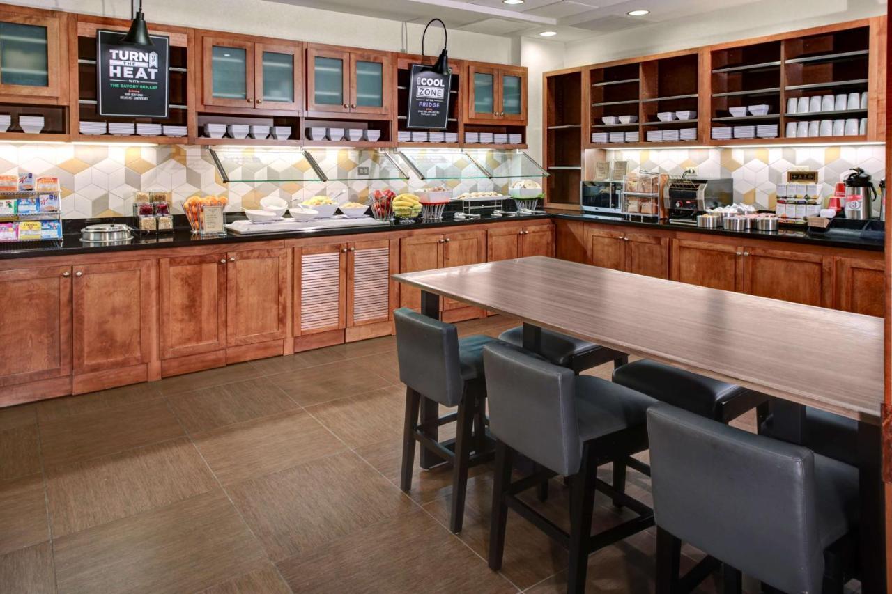 Hyatt Place Richmond Arboretum Bagian luar foto
