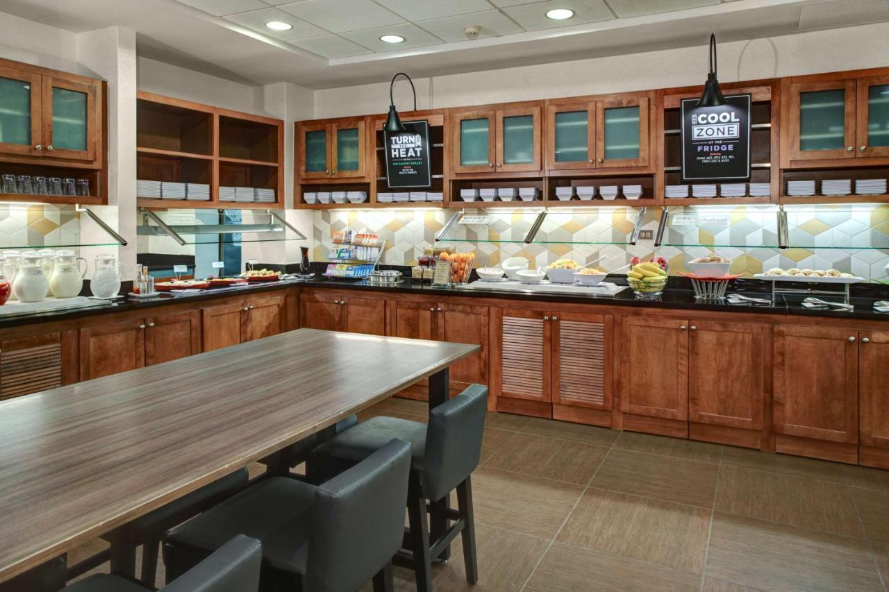 Hyatt Place Richmond Arboretum Bagian luar foto