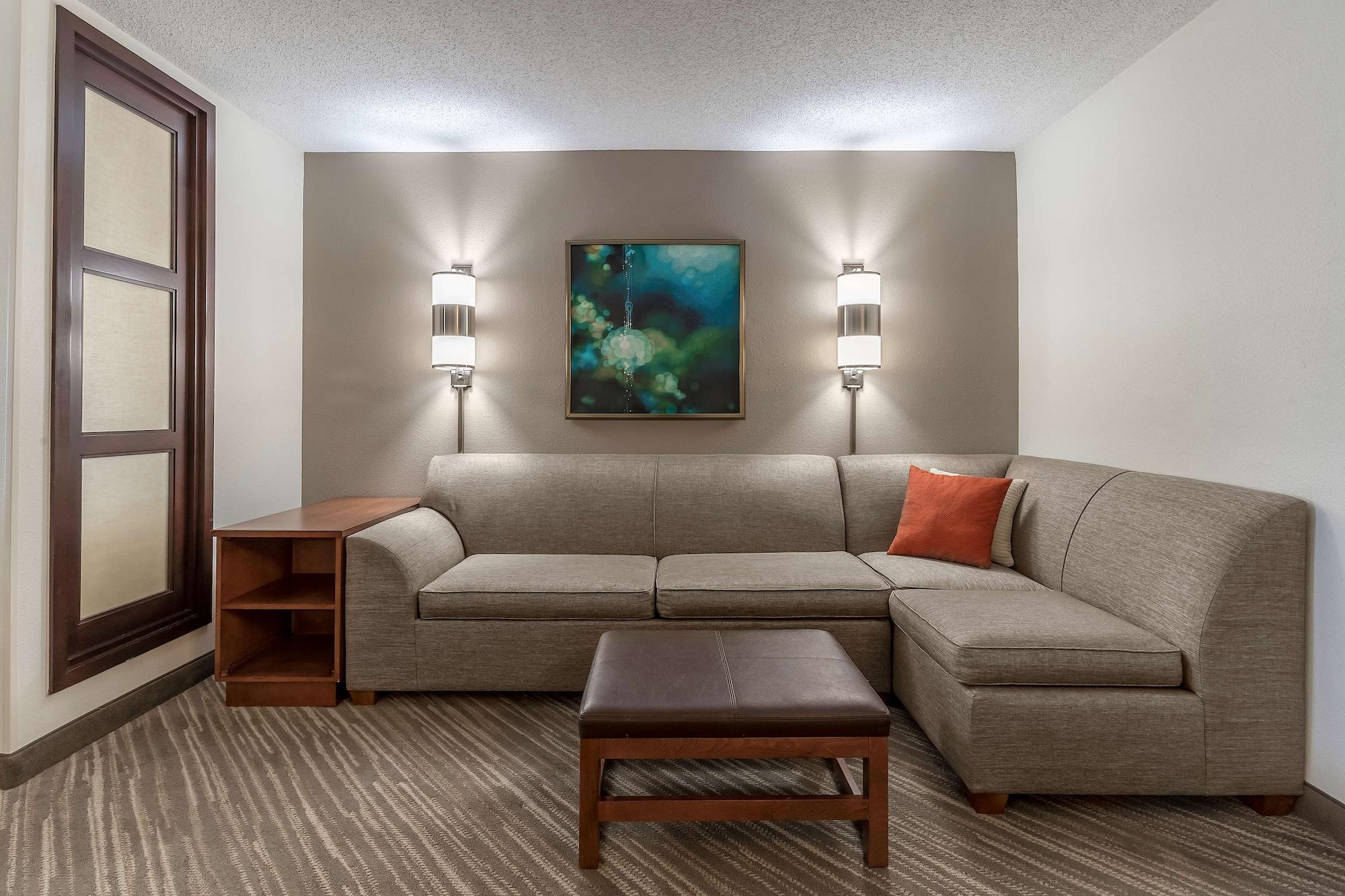 Hyatt Place Richmond Arboretum Bagian luar foto